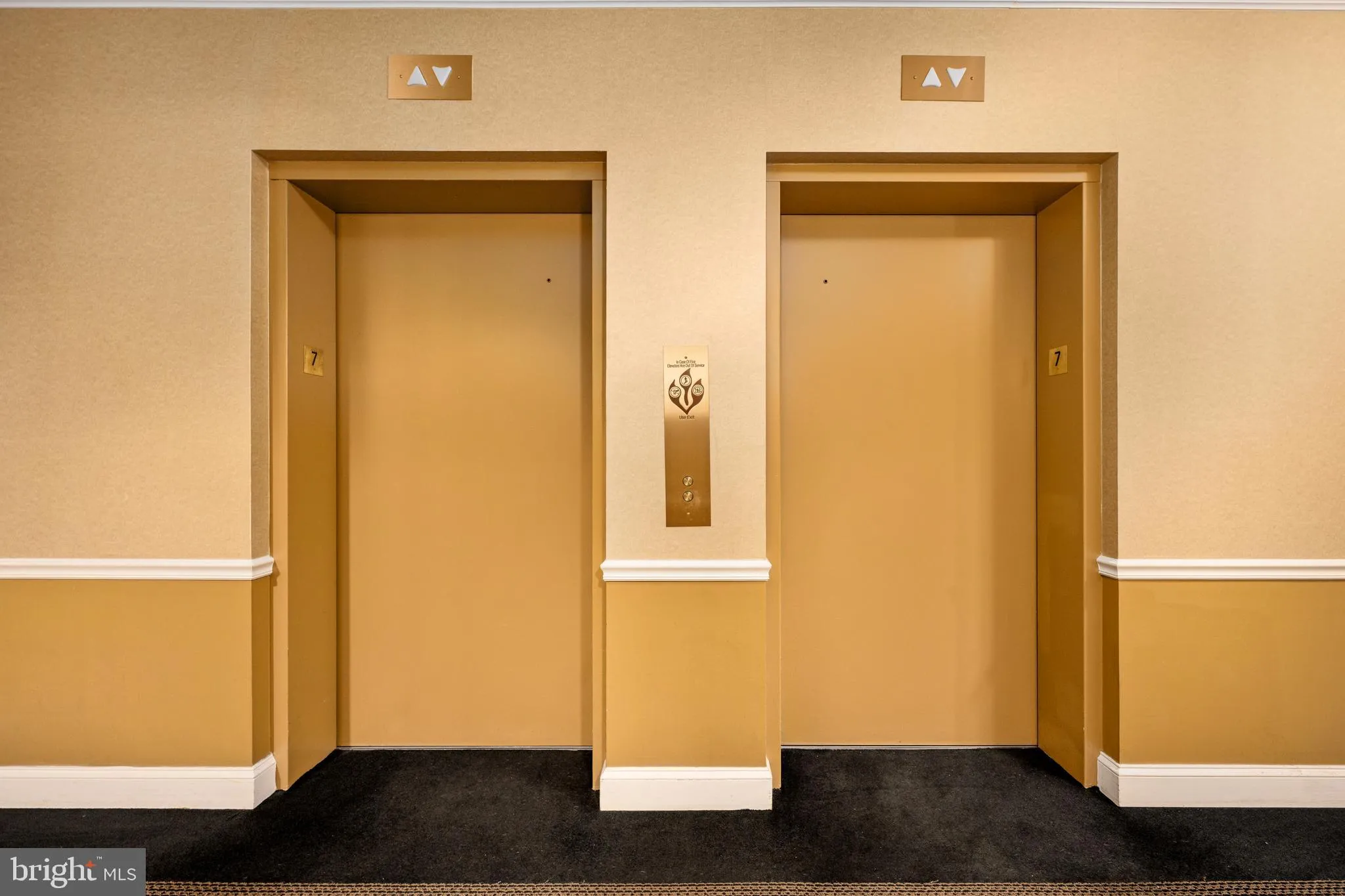 Arlington, Virginia 22202, United States, 1 Bedroom Bedrooms, ,1 BathroomBathrooms,Residential,Coming Soon,227668