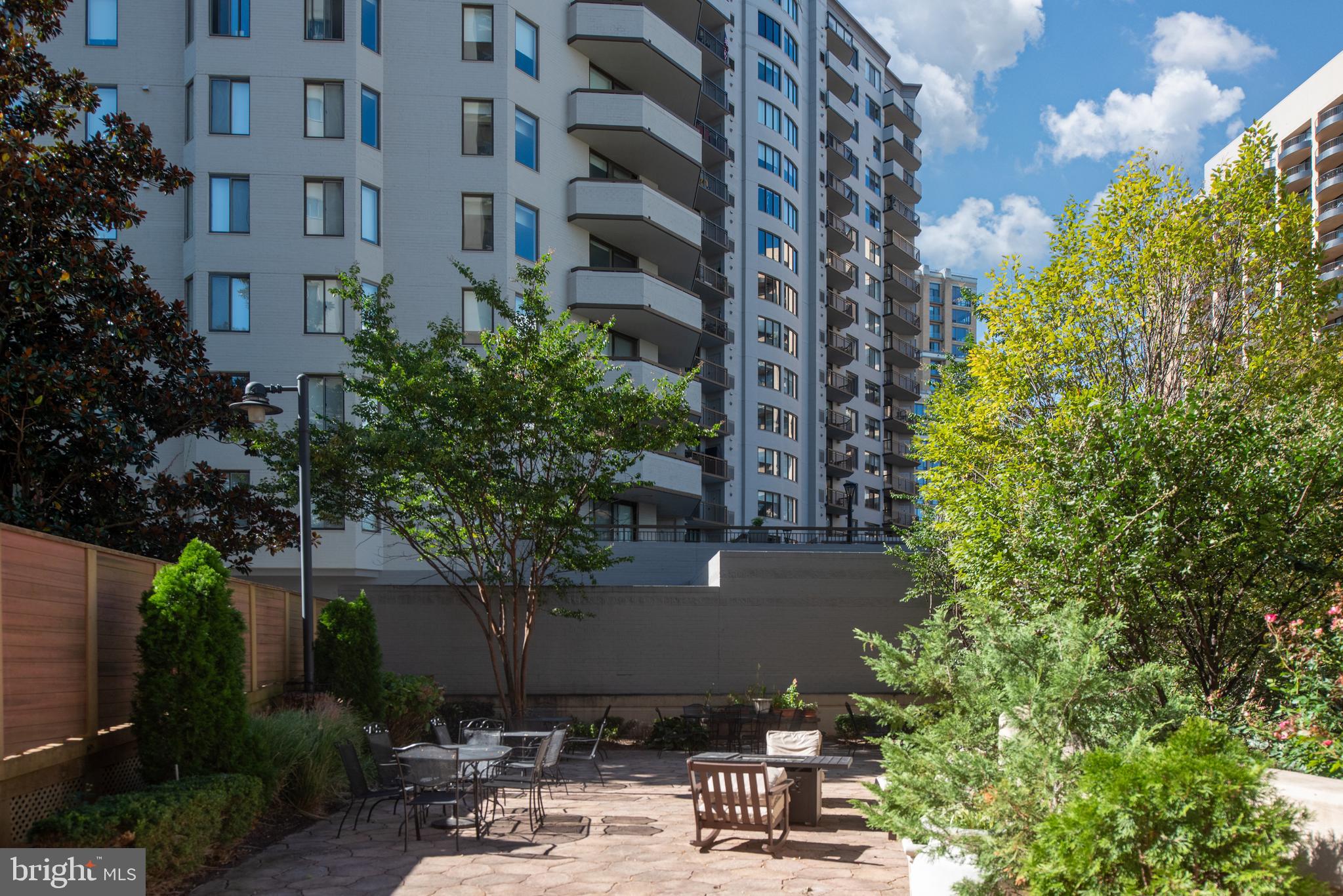 BELLA VISTA - Residential