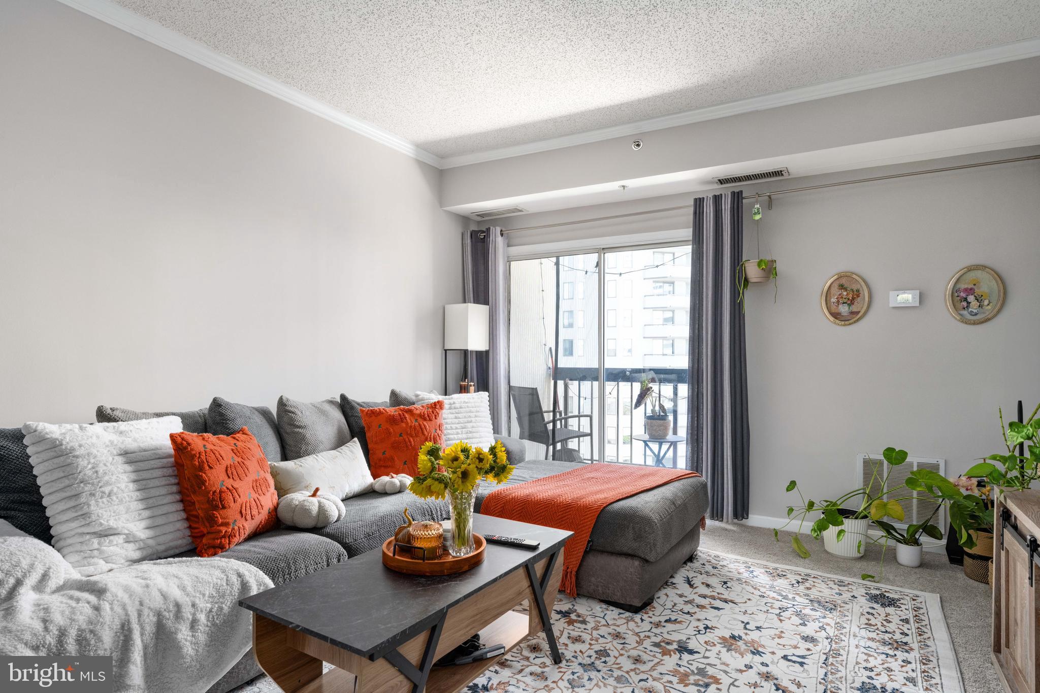 BELLA VISTA - Residential