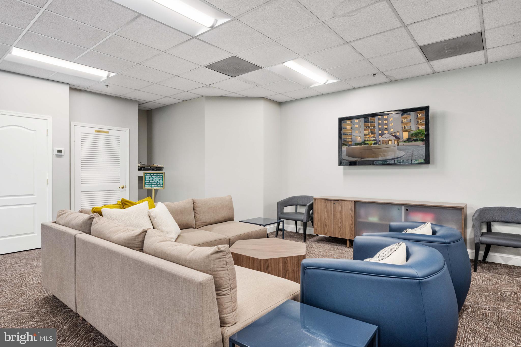 BELLA VISTA - Residential