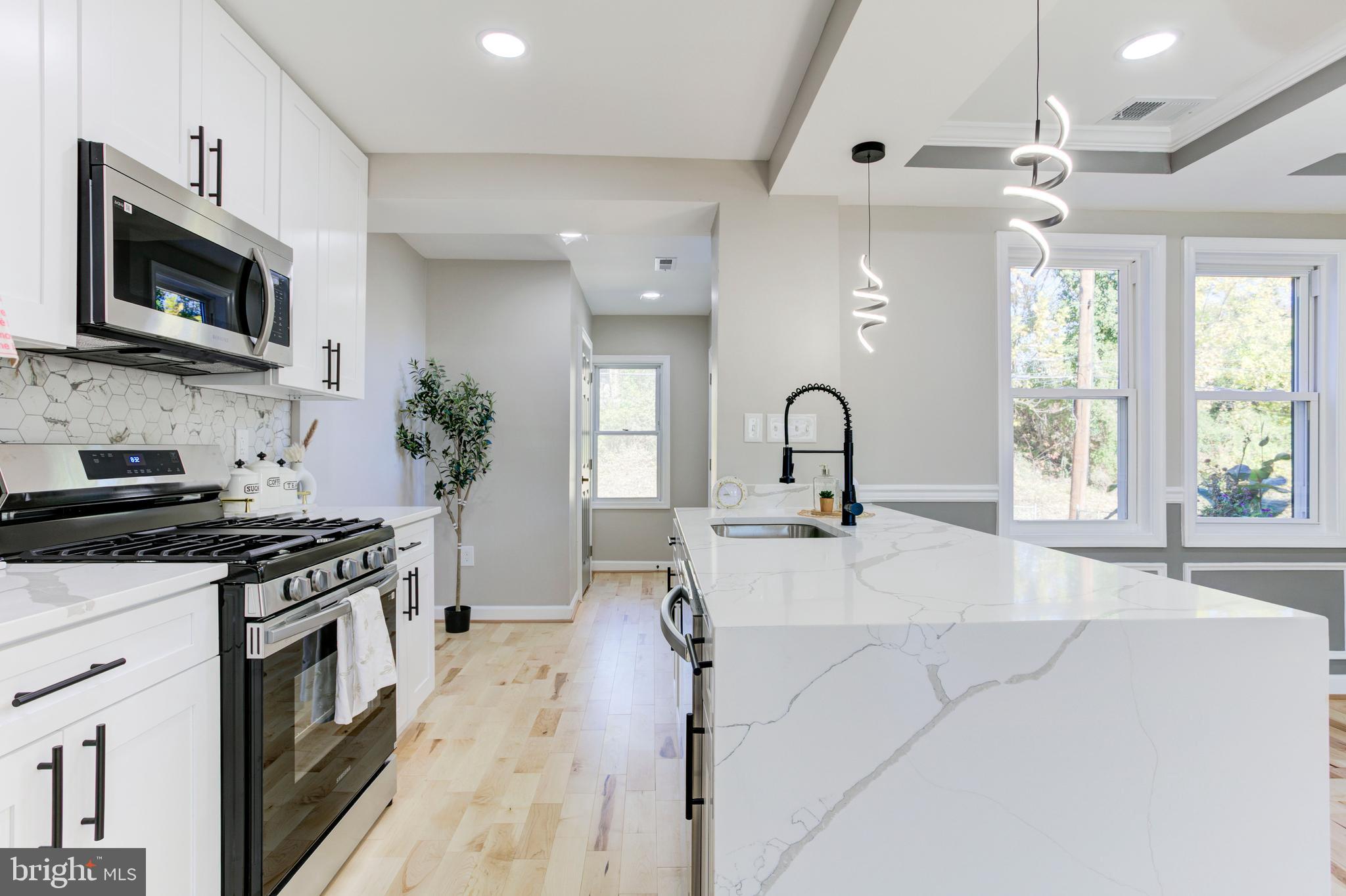 HANLON - Residential