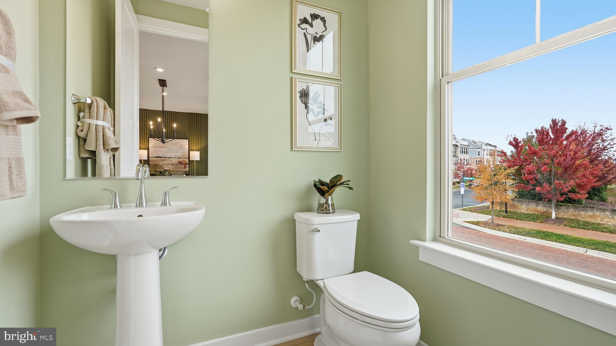 POTOMAC SHORES - Residential