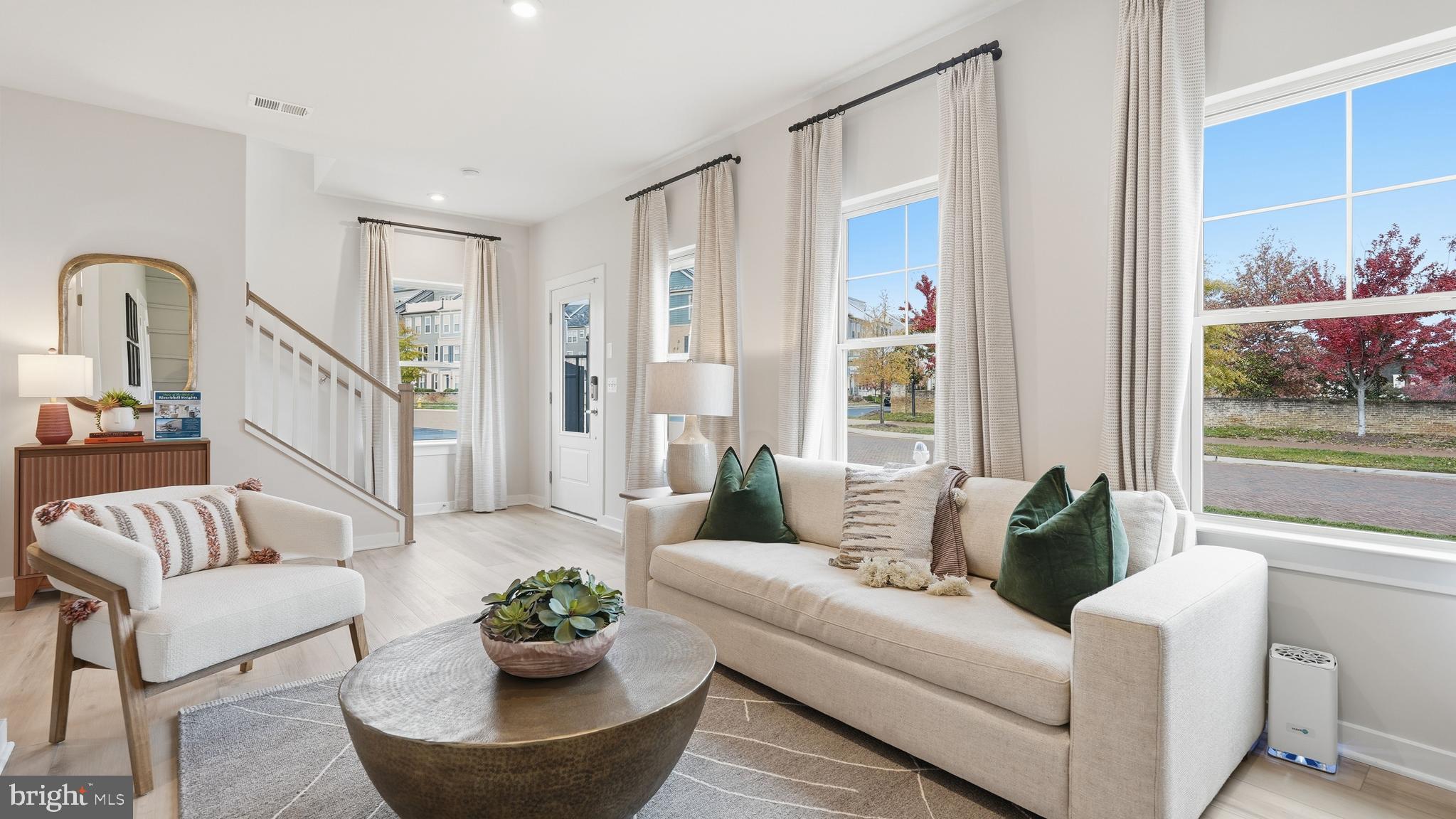 POTOMAC SHORES - Residential