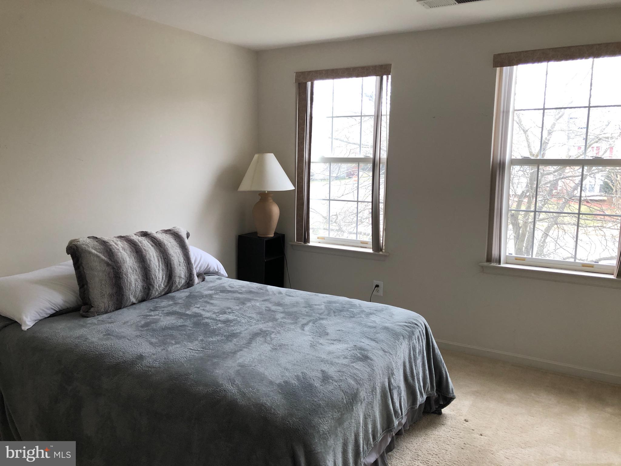 ARAGONA VILLAGE - Residential