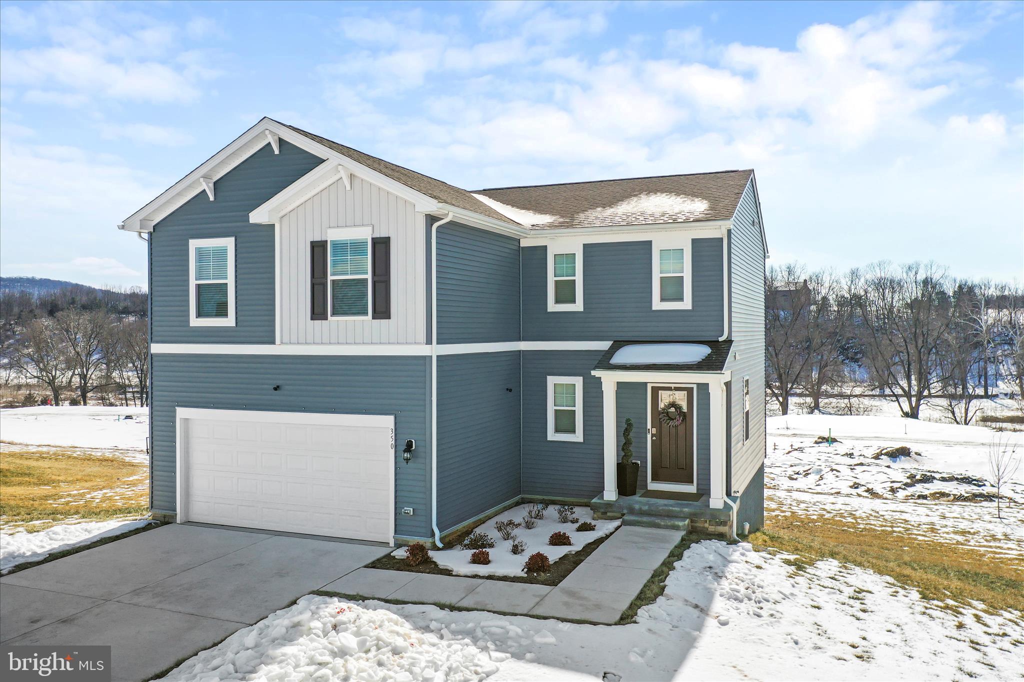 COYOTE RUN - Residential