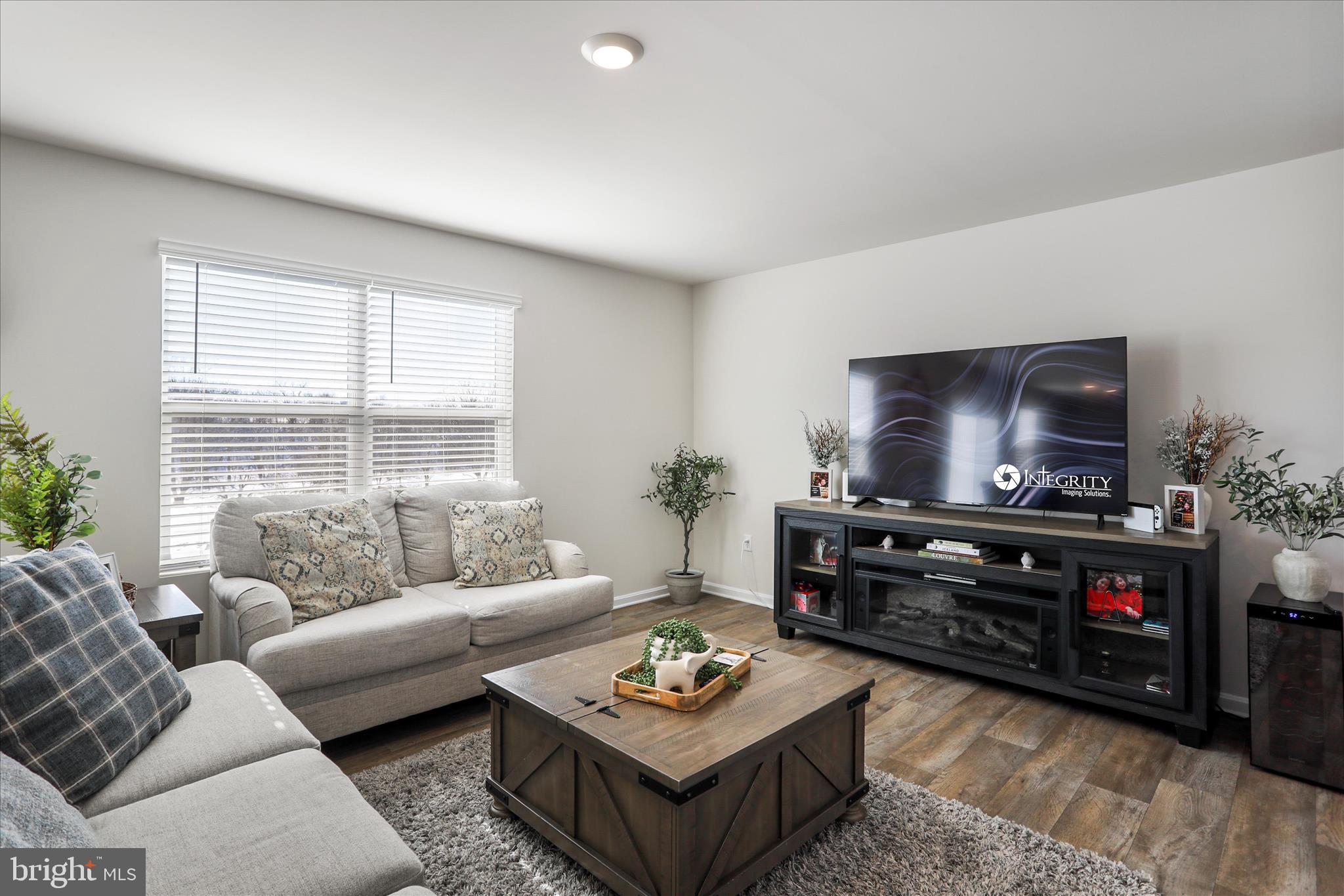 COYOTE RUN - Residential