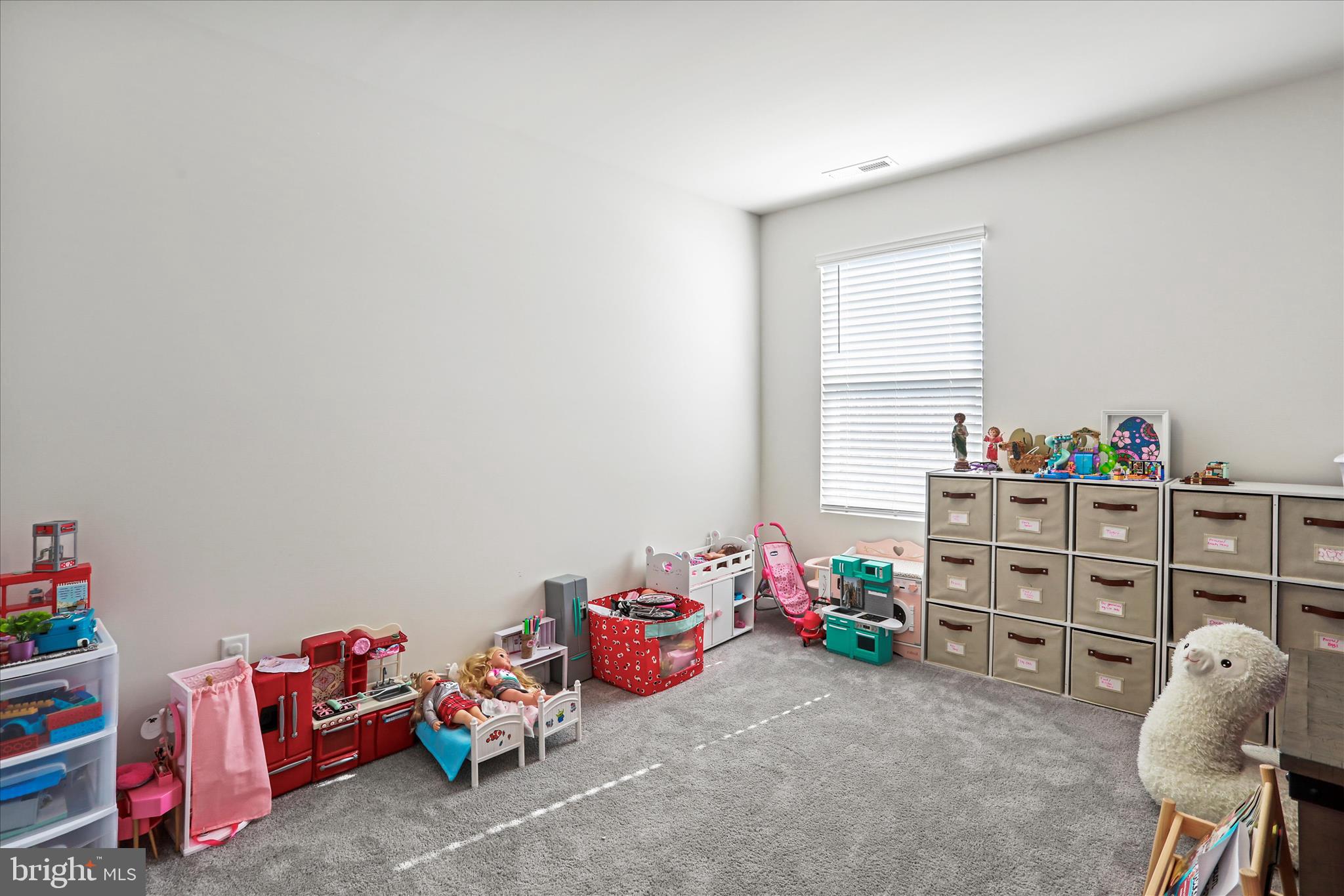 COYOTE RUN - Residential