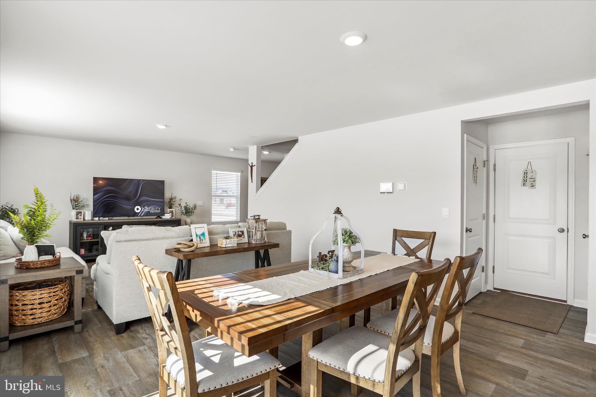 COYOTE RUN - Residential