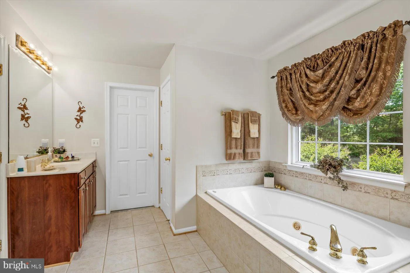 Fredericksburg, Virginia 22408, United States, 4 Bedrooms Bedrooms, ,3 BathroomsBathrooms,Residential,Active,121309