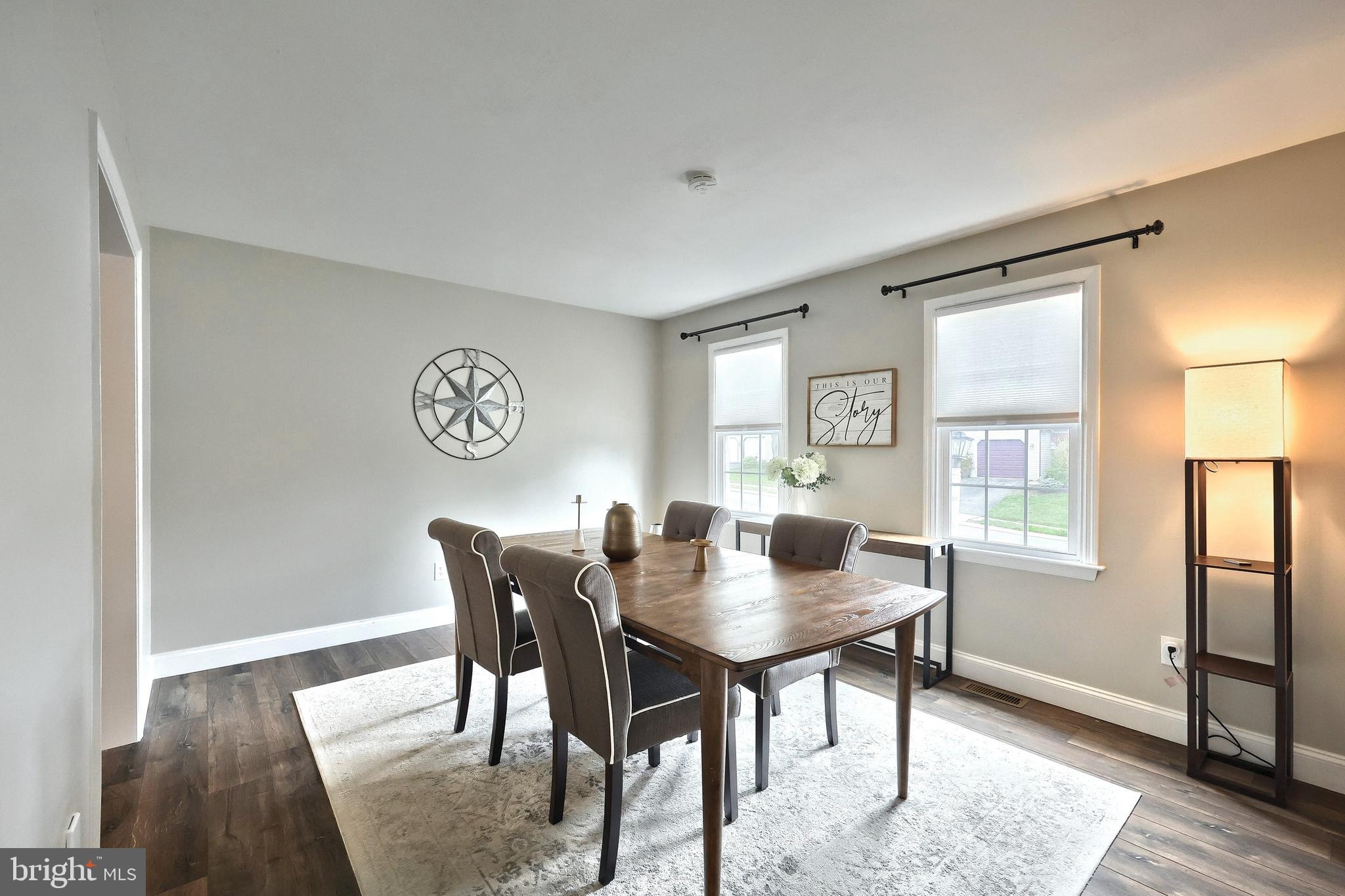 WASHINGTON SQUARE - Residential