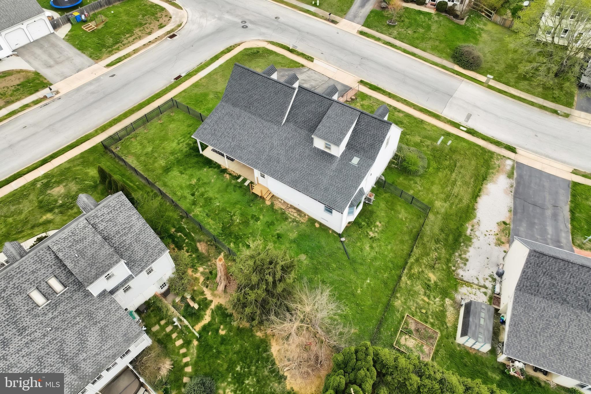 WASHINGTON SQUARE - Residential