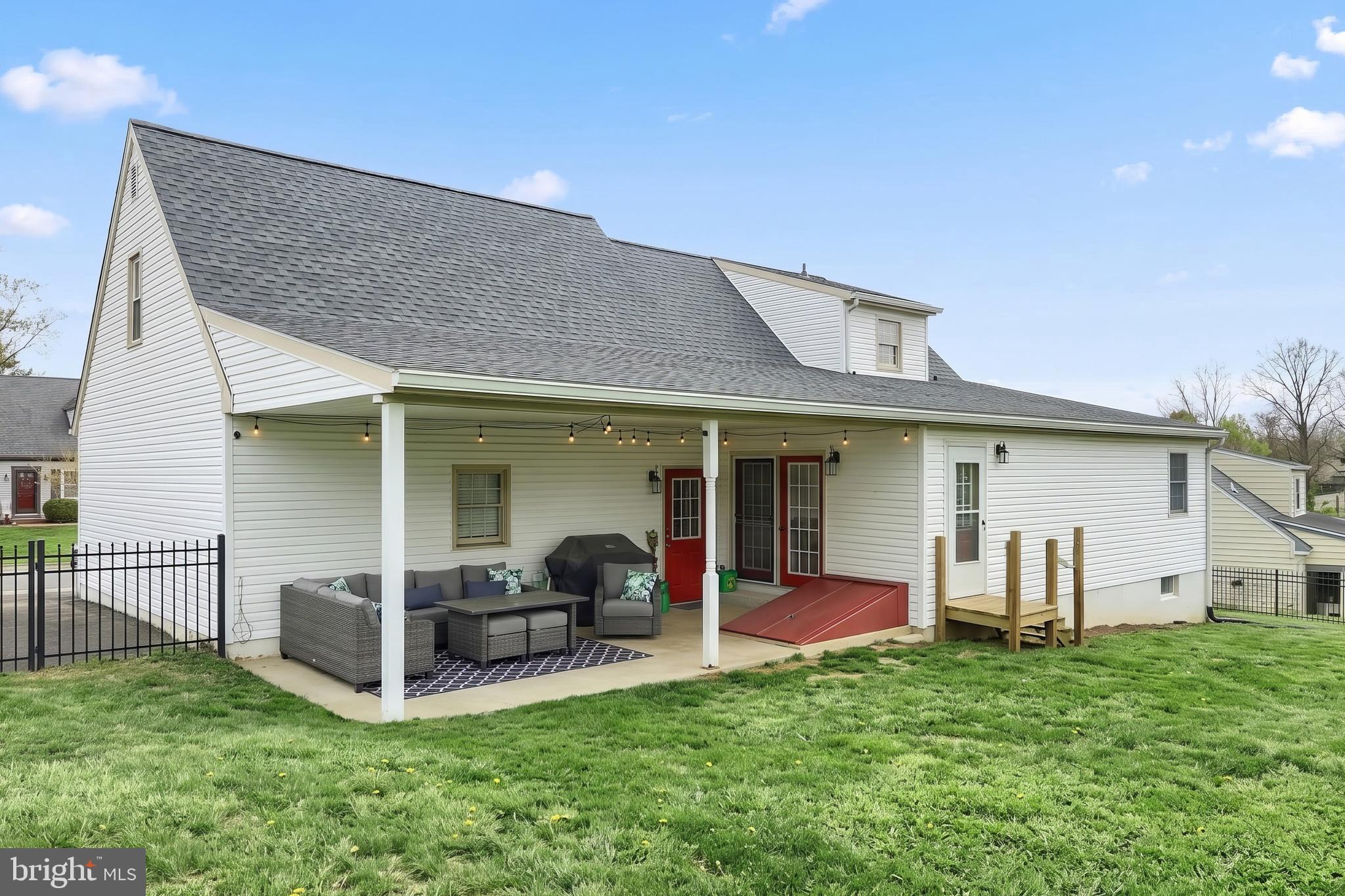 3860 SILVER SPUR DRIVE