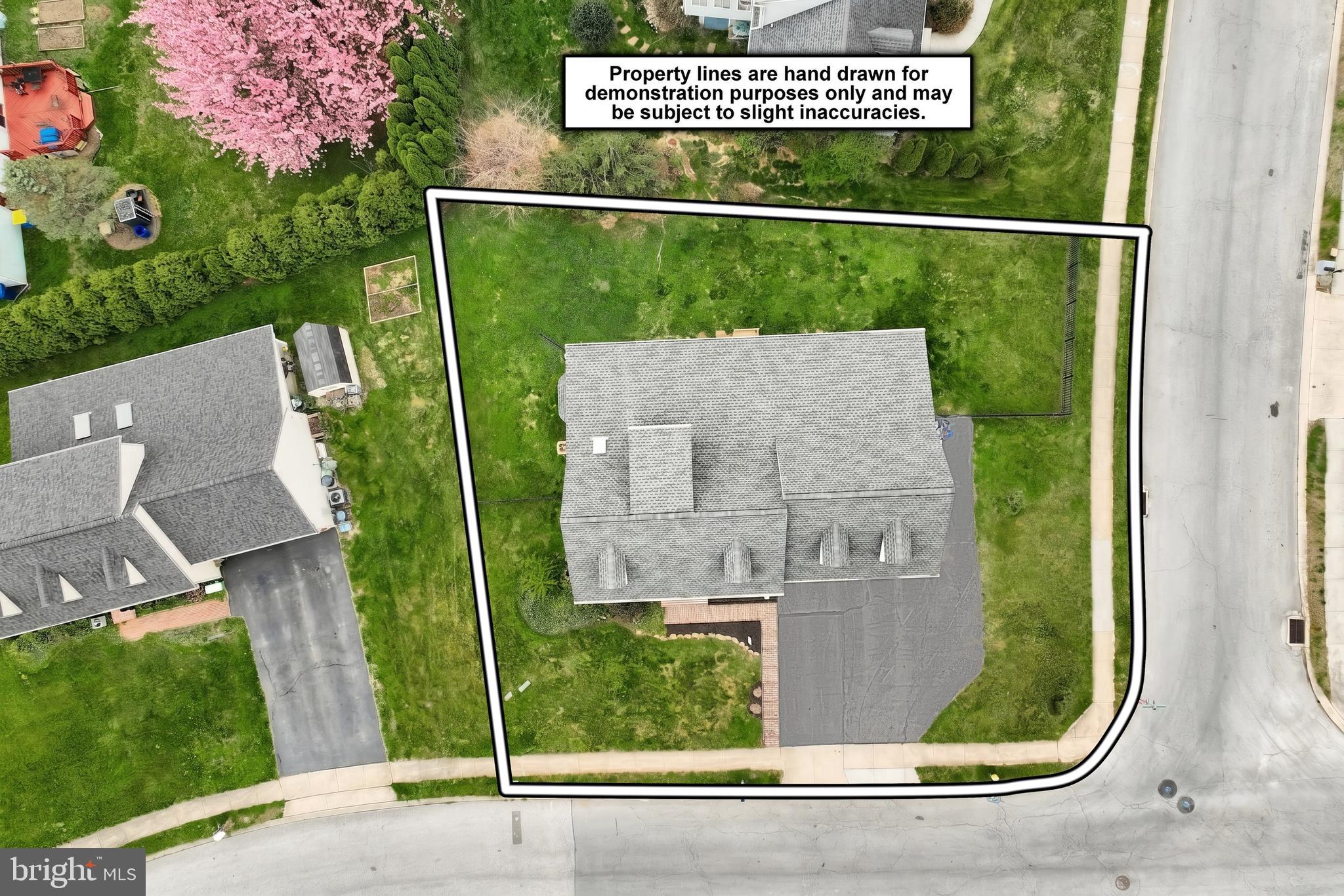 WASHINGTON SQUARE - Residential