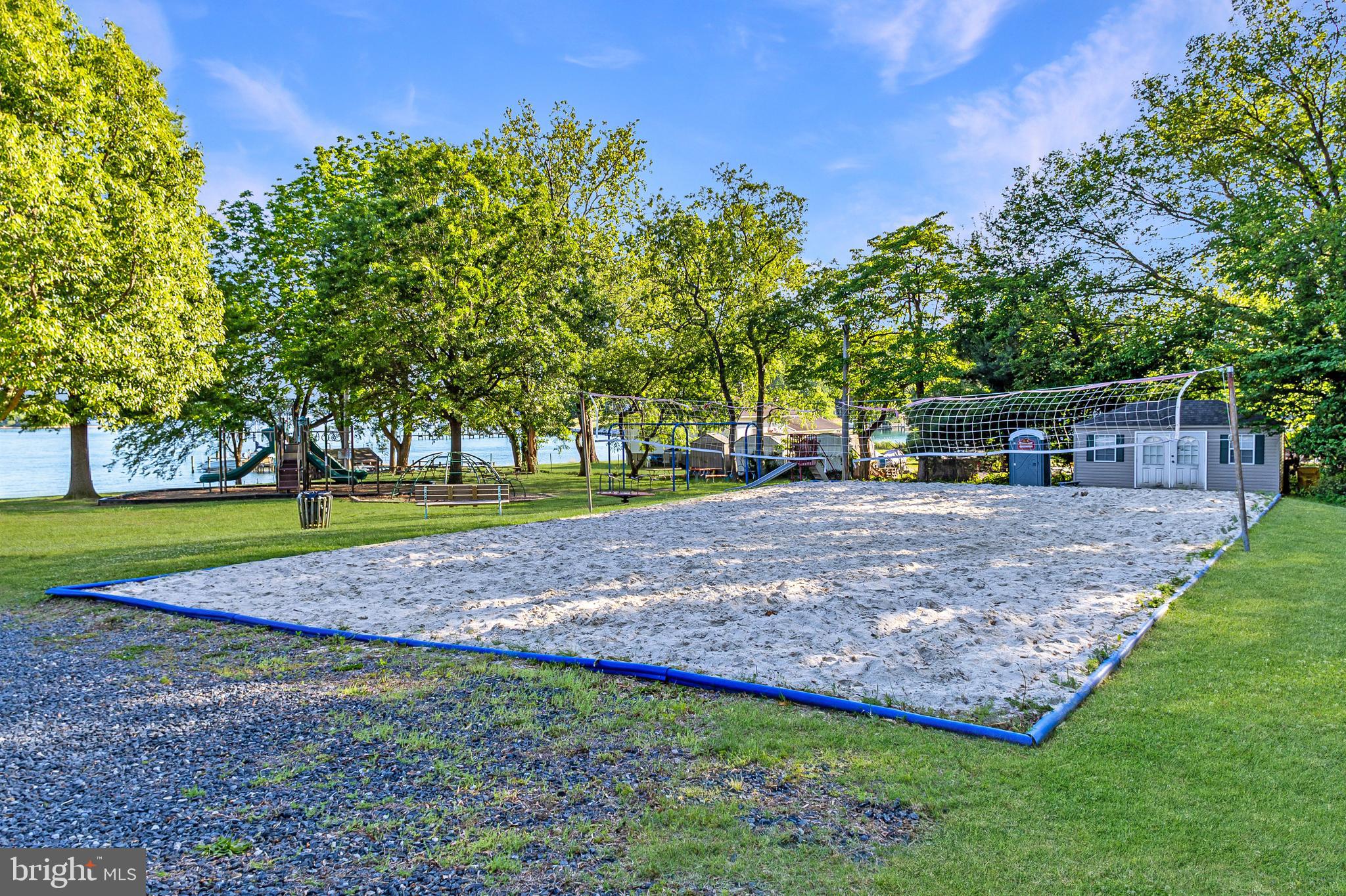SYLVAN VIEW ON MAGOTHY - Residential