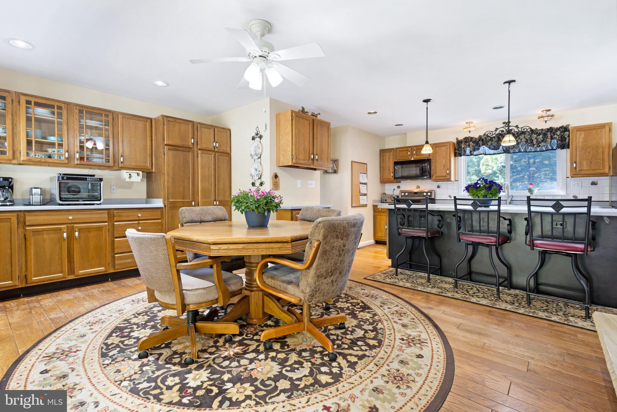 SYLVAN VIEW ON MAGOTHY - Residential