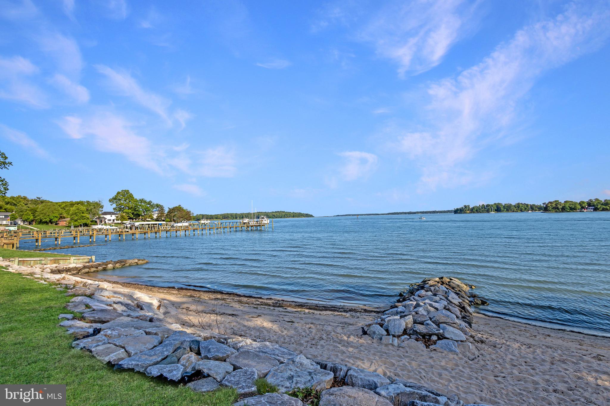 SYLVAN VIEW ON MAGOTHY - Residential