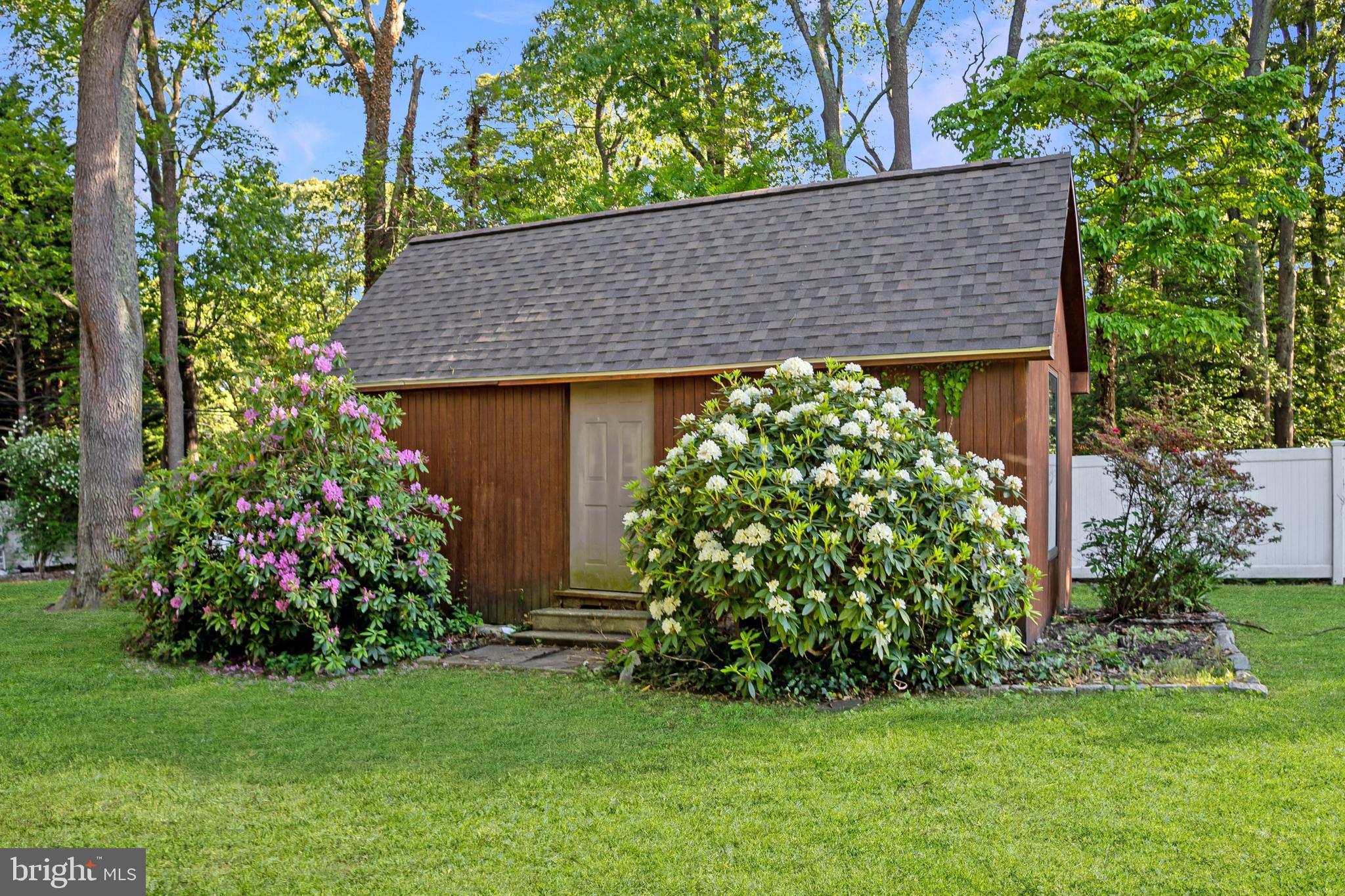 SYLVAN VIEW ON MAGOTHY - Residential