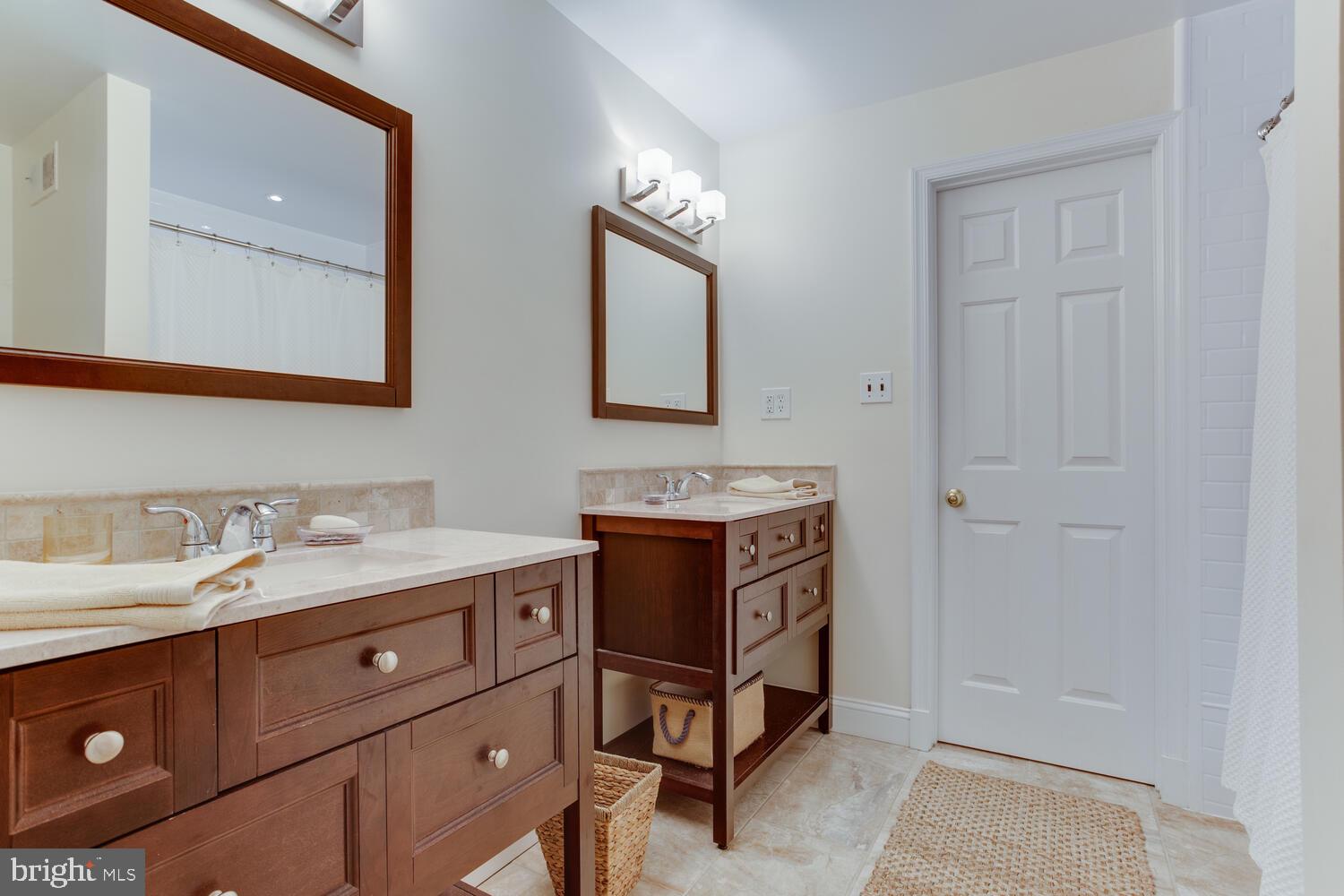 REGULARS - Residential