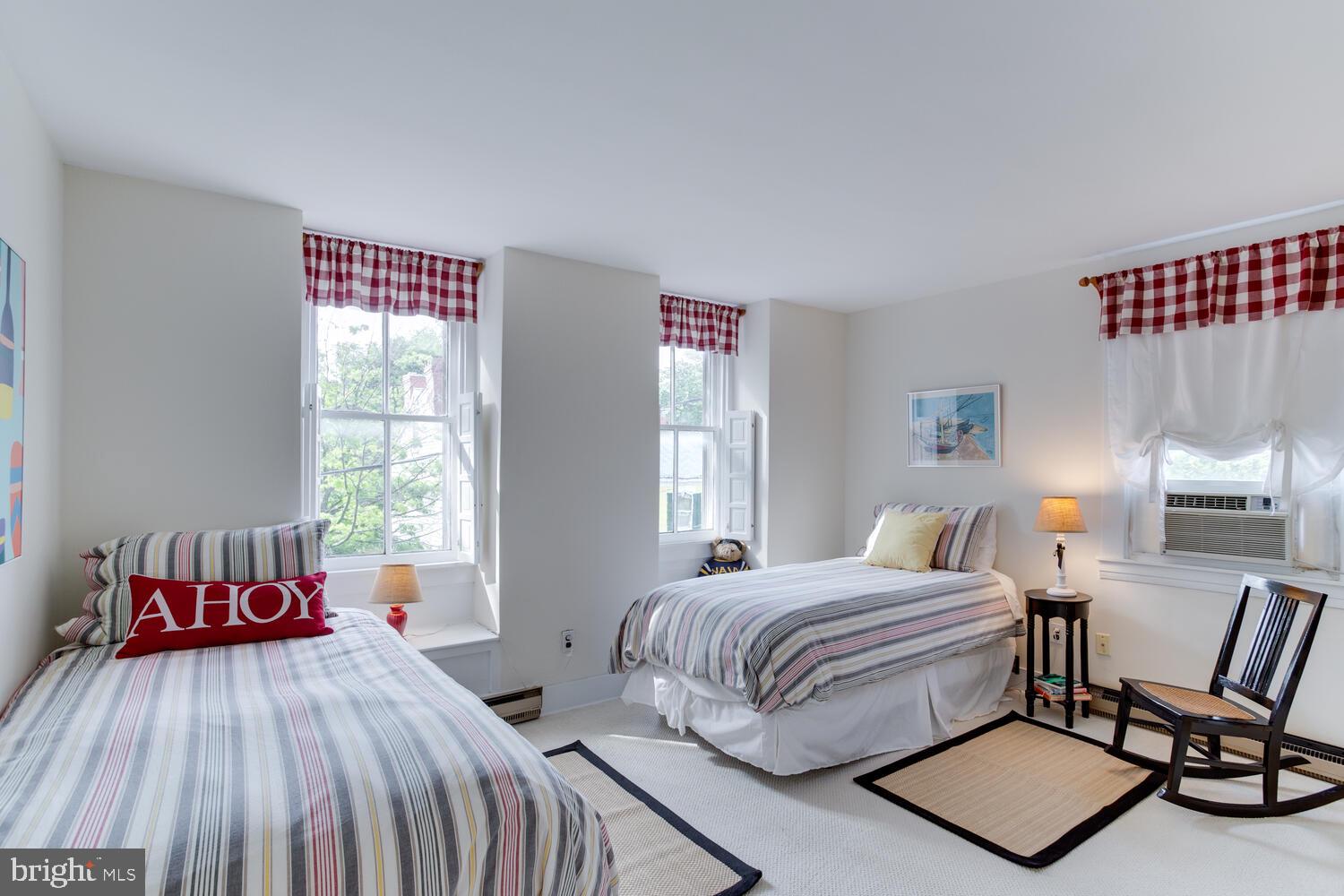 REGULARS - Residential