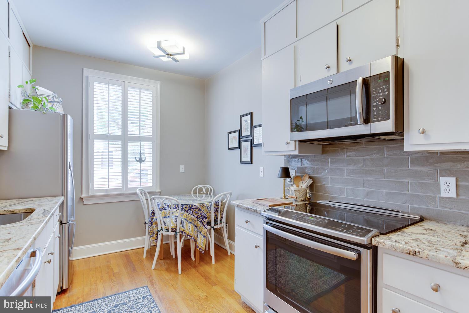 REGULARS - Residential