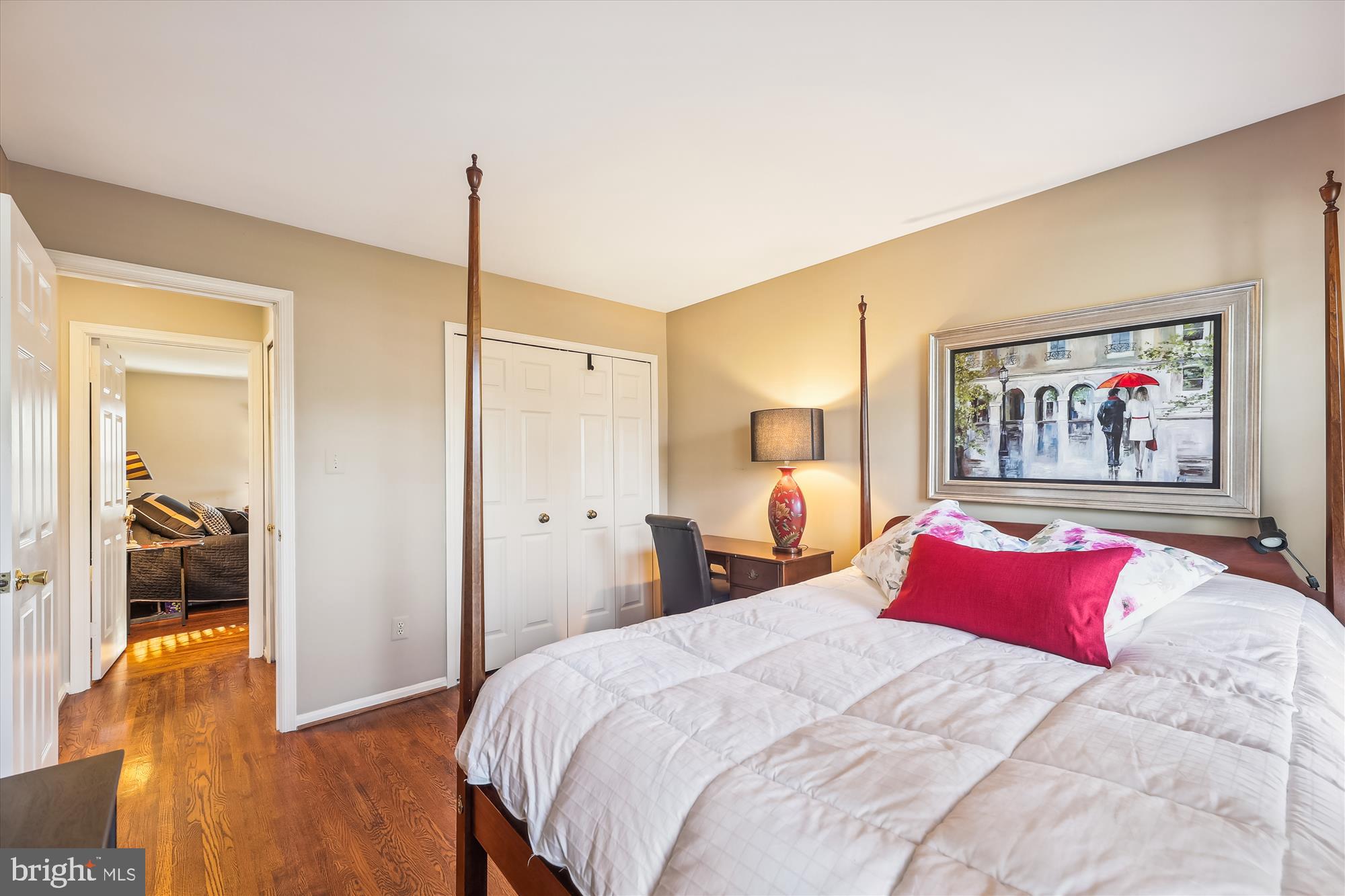 HICKORY CREEK - Residential