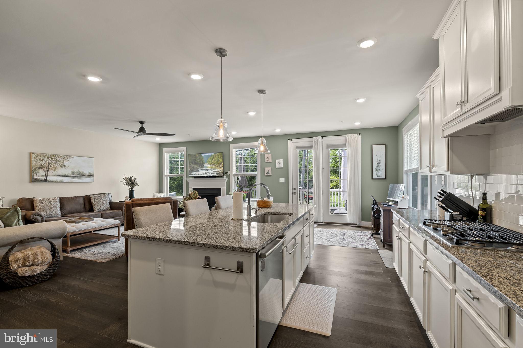 MALVERN CROSSING - Residential