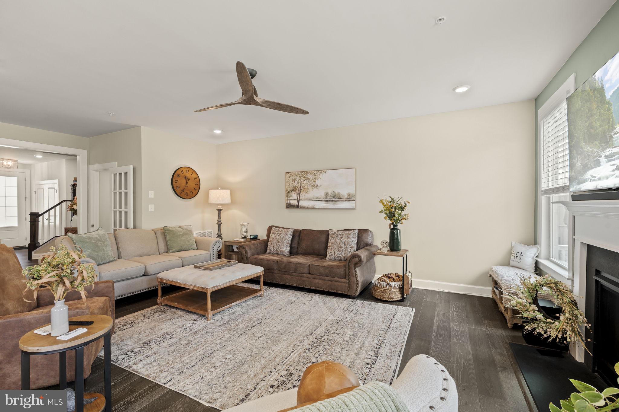 MALVERN CROSSING - Residential