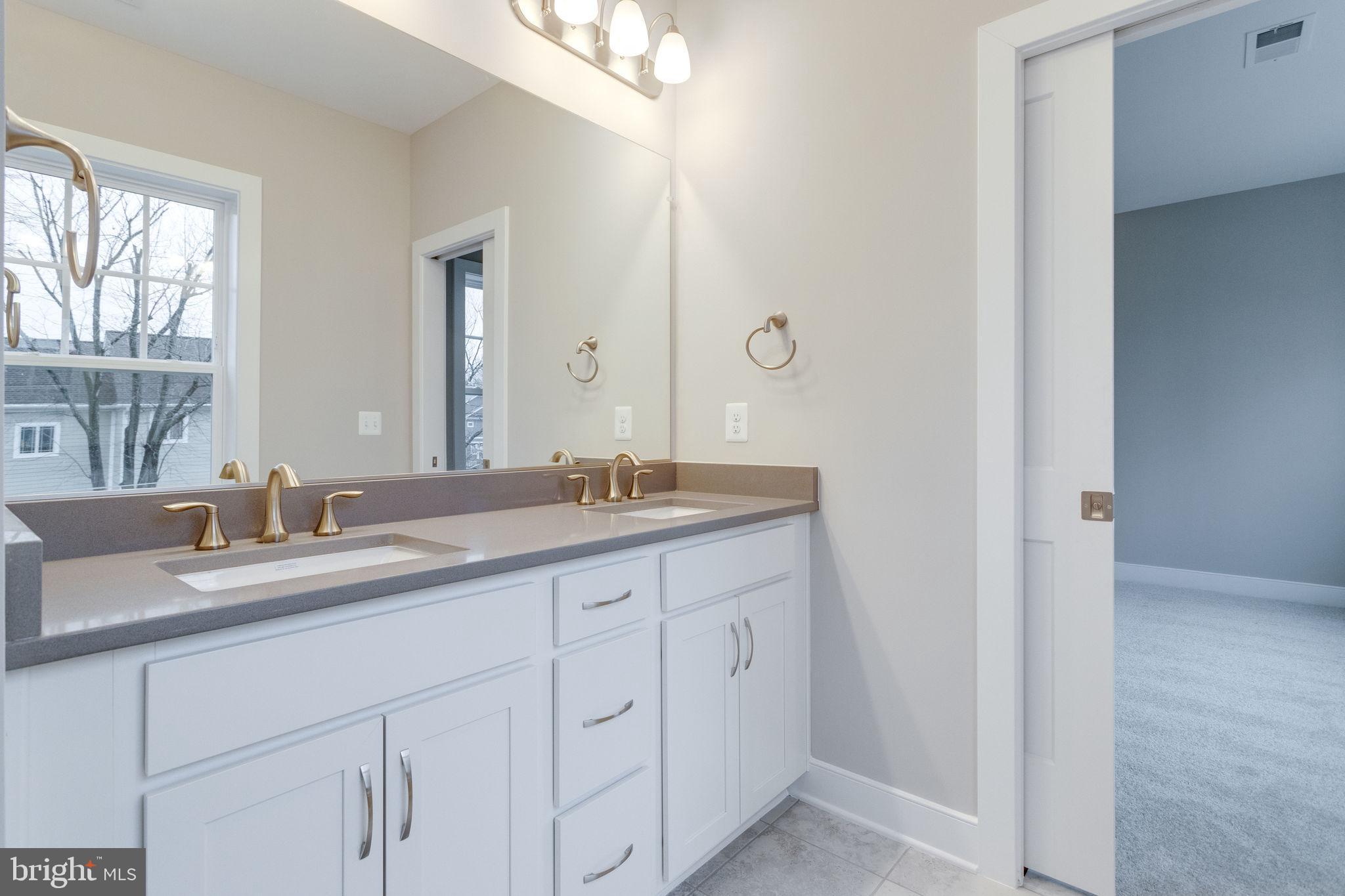 FAIRWAY MANOR ESTATES - Residential