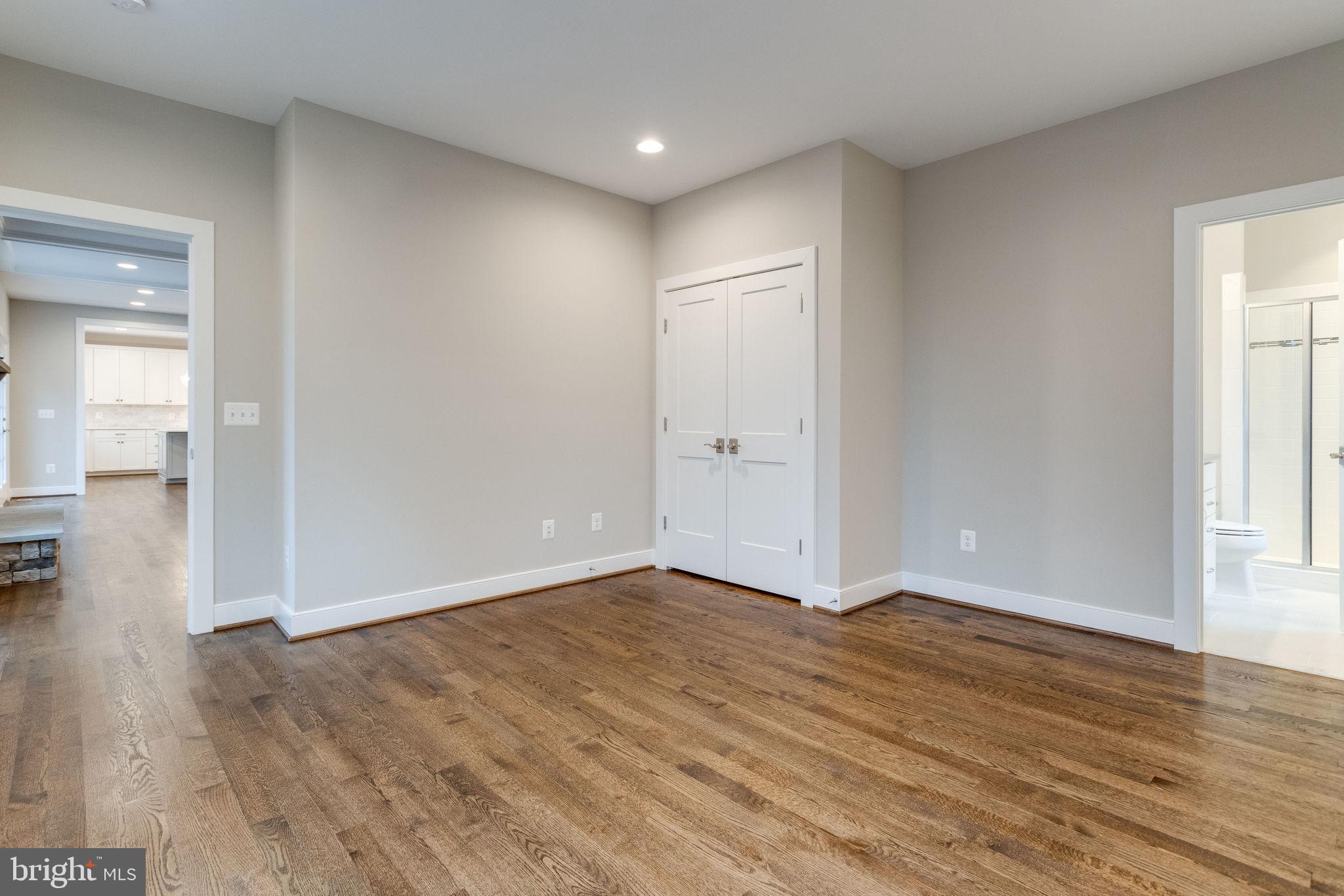 FAIRWAY MANOR ESTATES - Residential