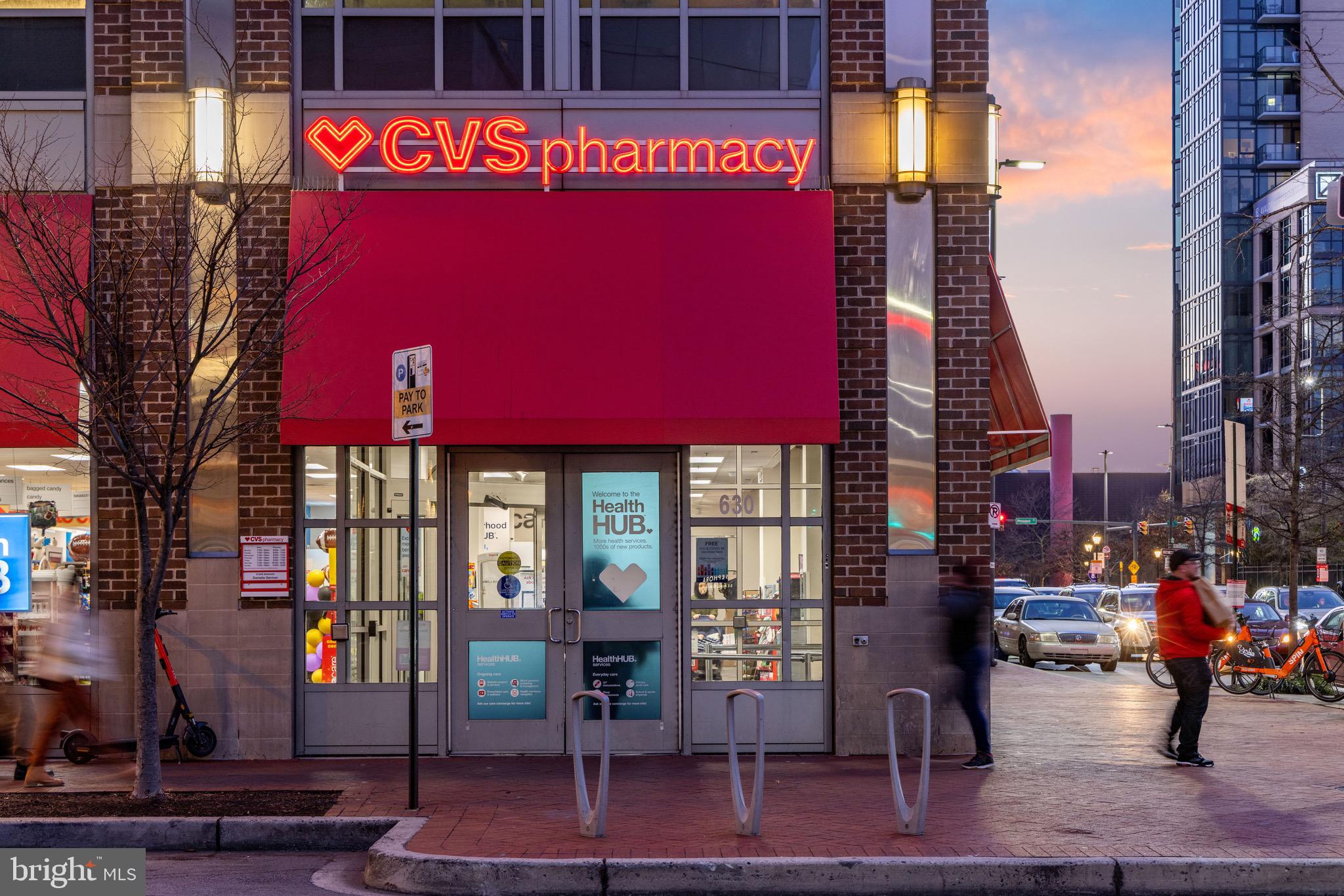 HARBOR EAST - Residential