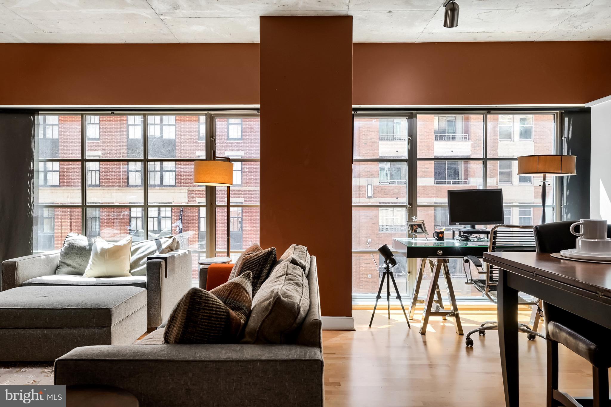 HARBOR EAST - Residential