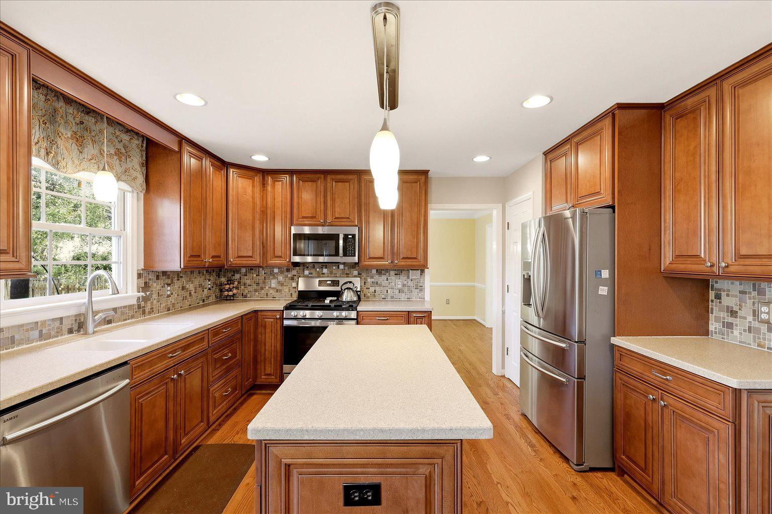 11702 DUCHESS DRIVE