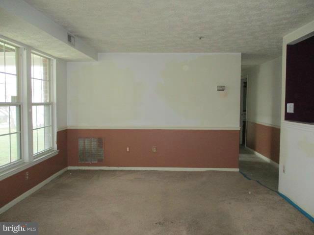 WOODBRIDGE CENTER - Residential