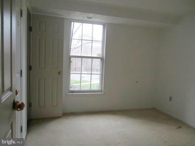WOODBRIDGE CENTER - Residential