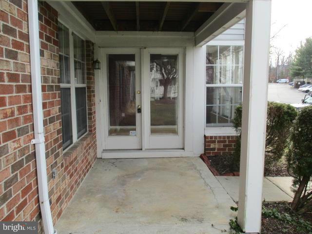 WOODBRIDGE CENTER - Residential