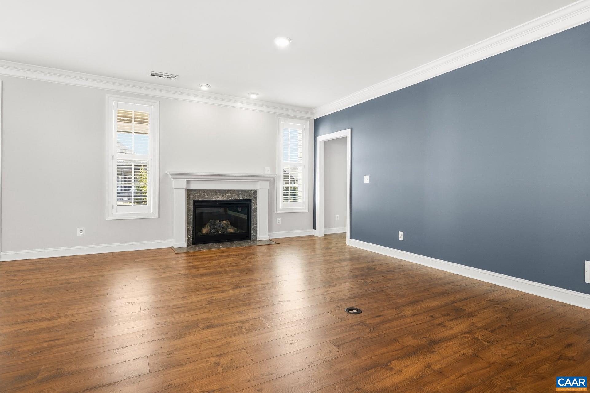 SPRING CREEK - Residential