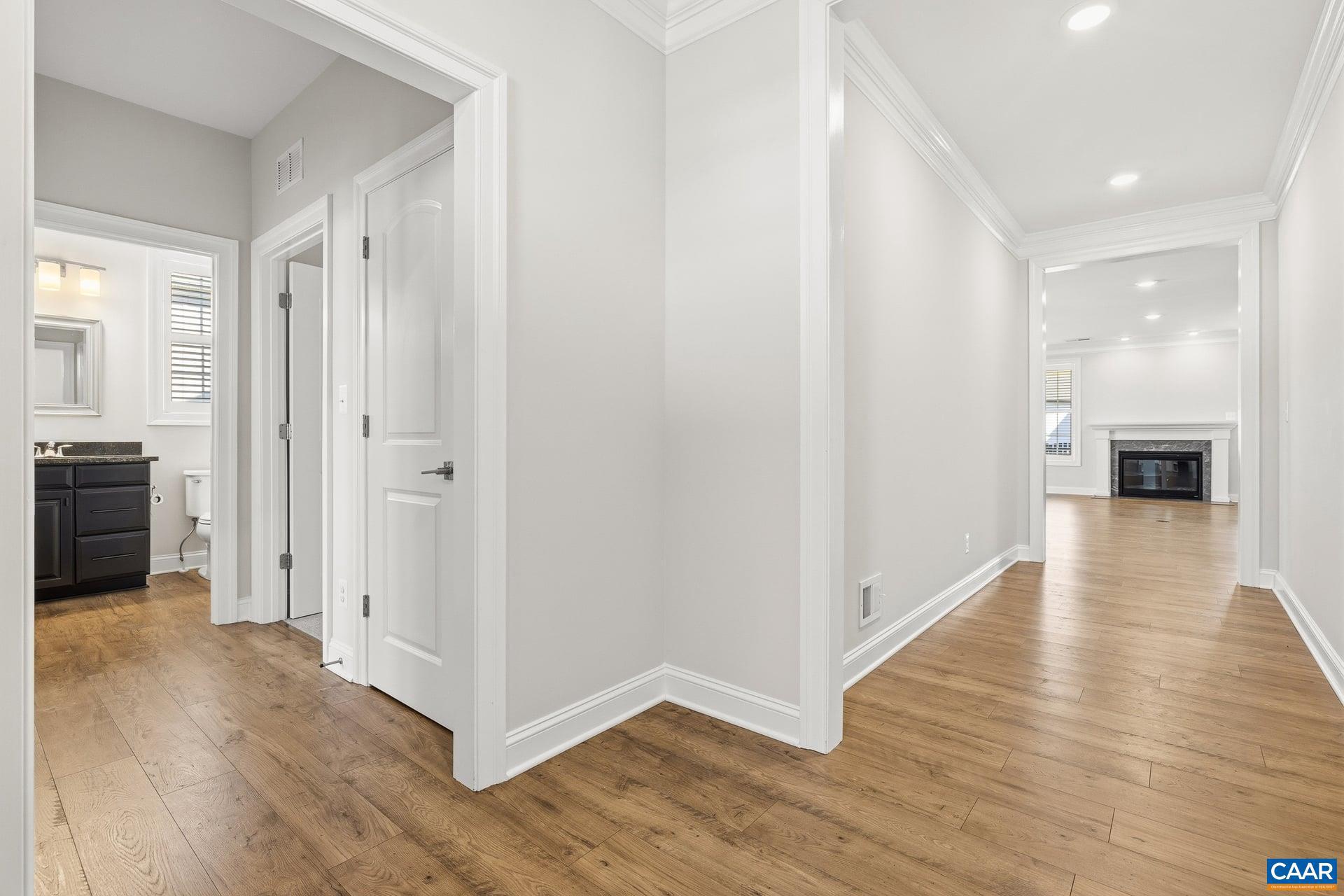 SPRING CREEK - Residential