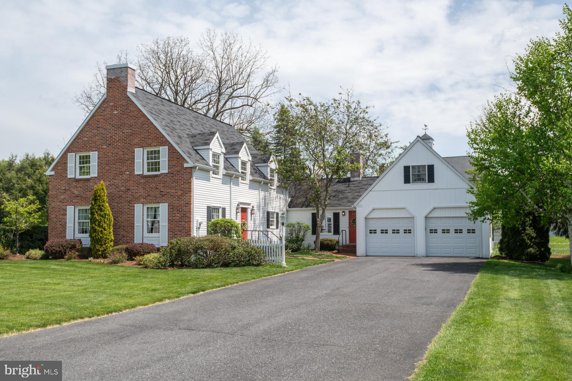 CENTRE HILLS - Residential