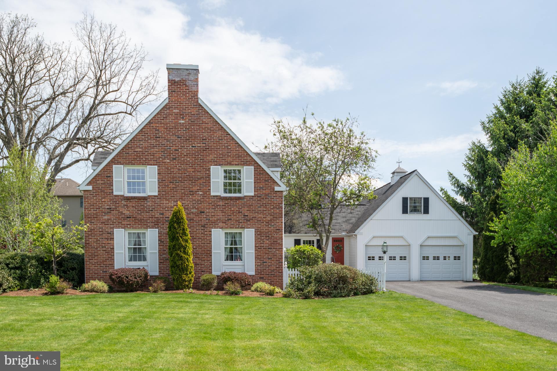 CENTRE HILLS - Residential