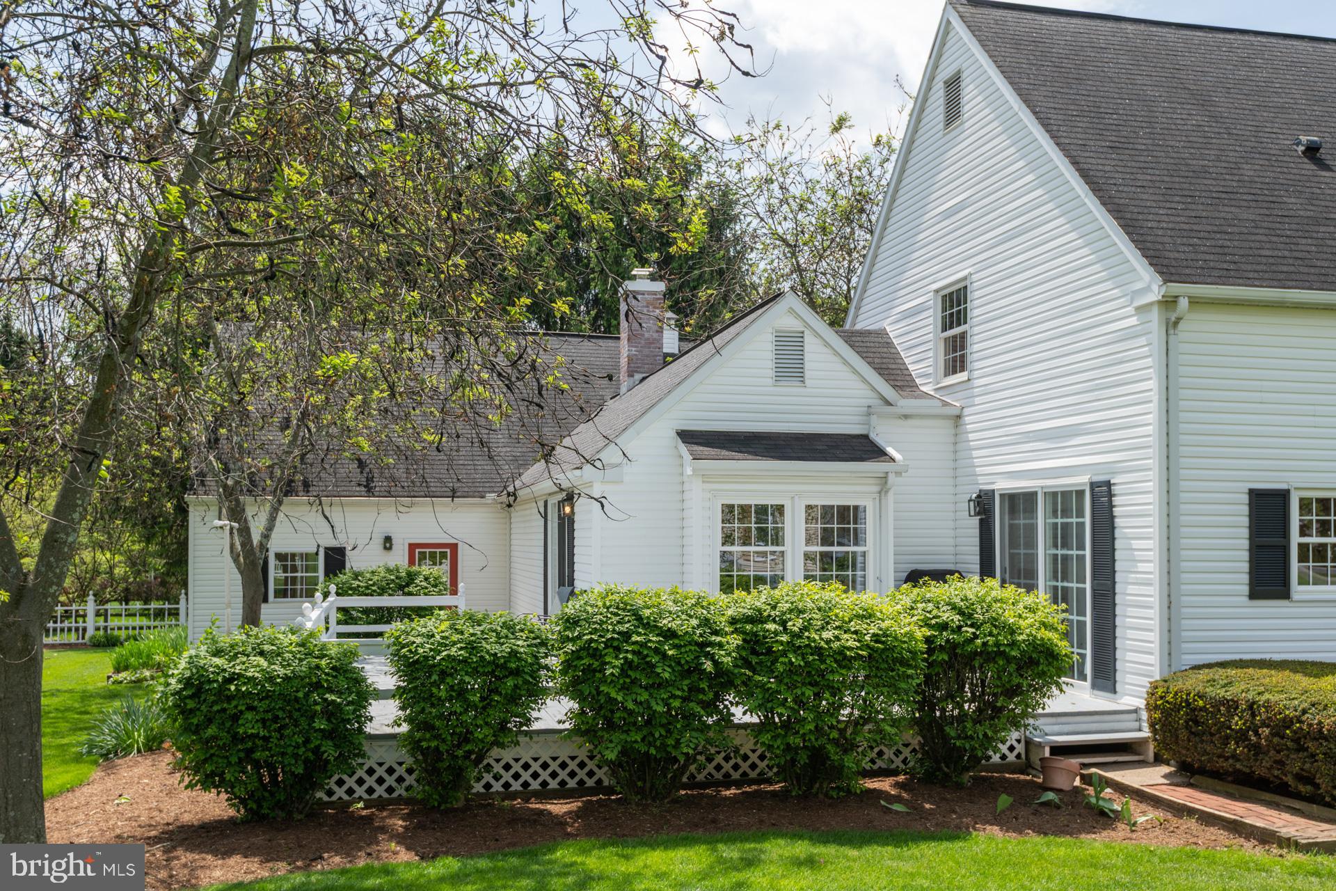CENTRE HILLS - Residential