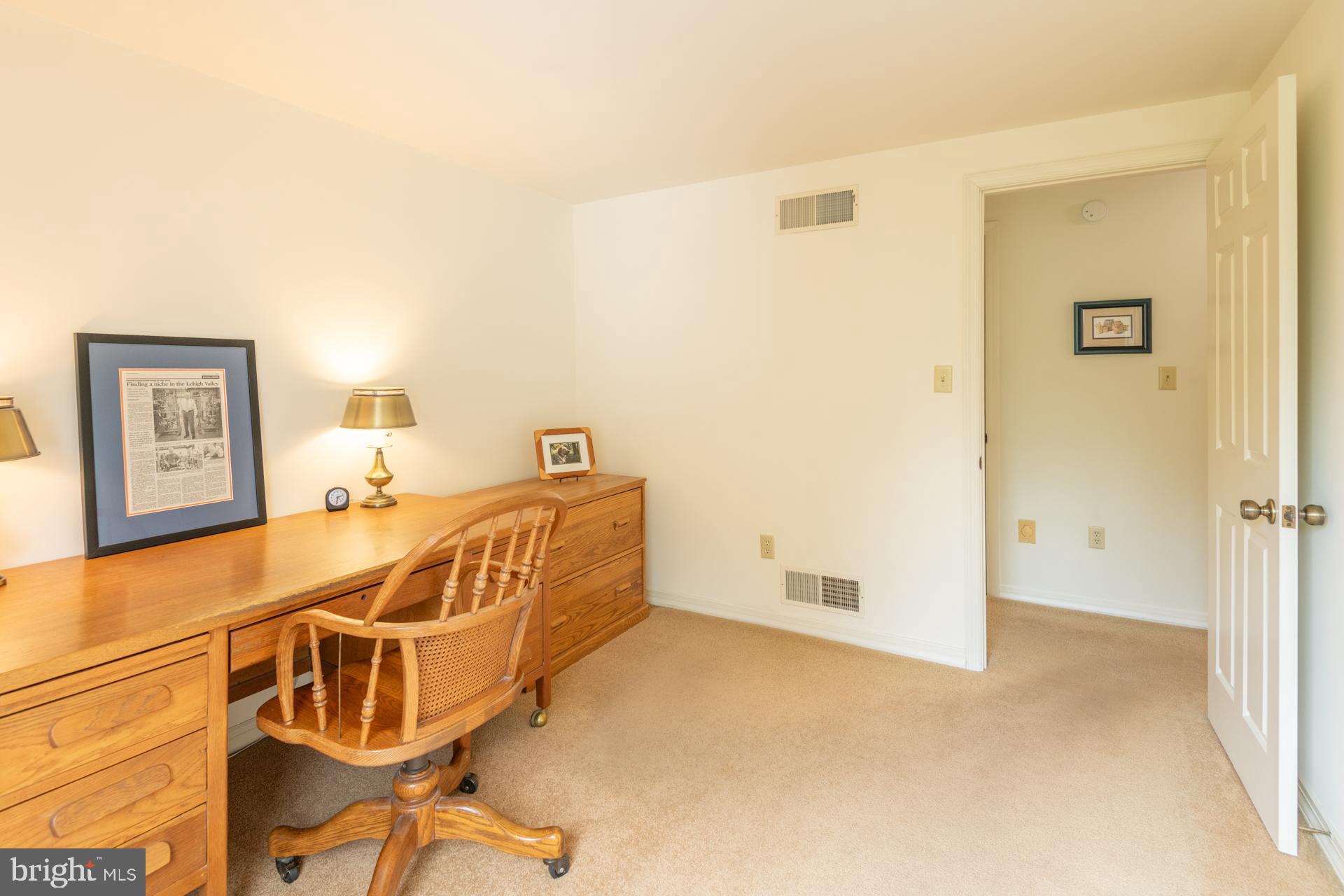 CENTRE HILLS - Residential