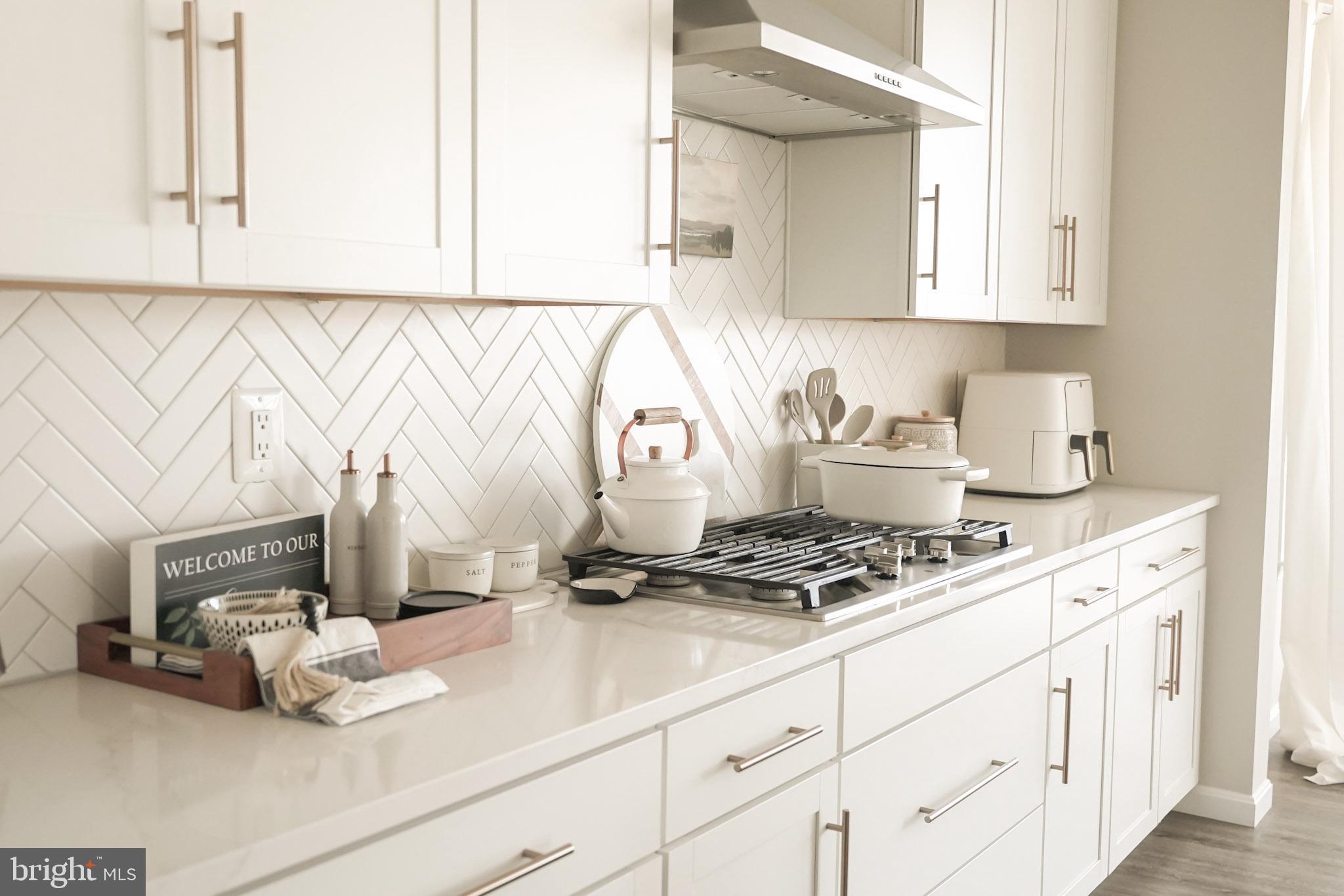 HAGERS CROSSING - Residential