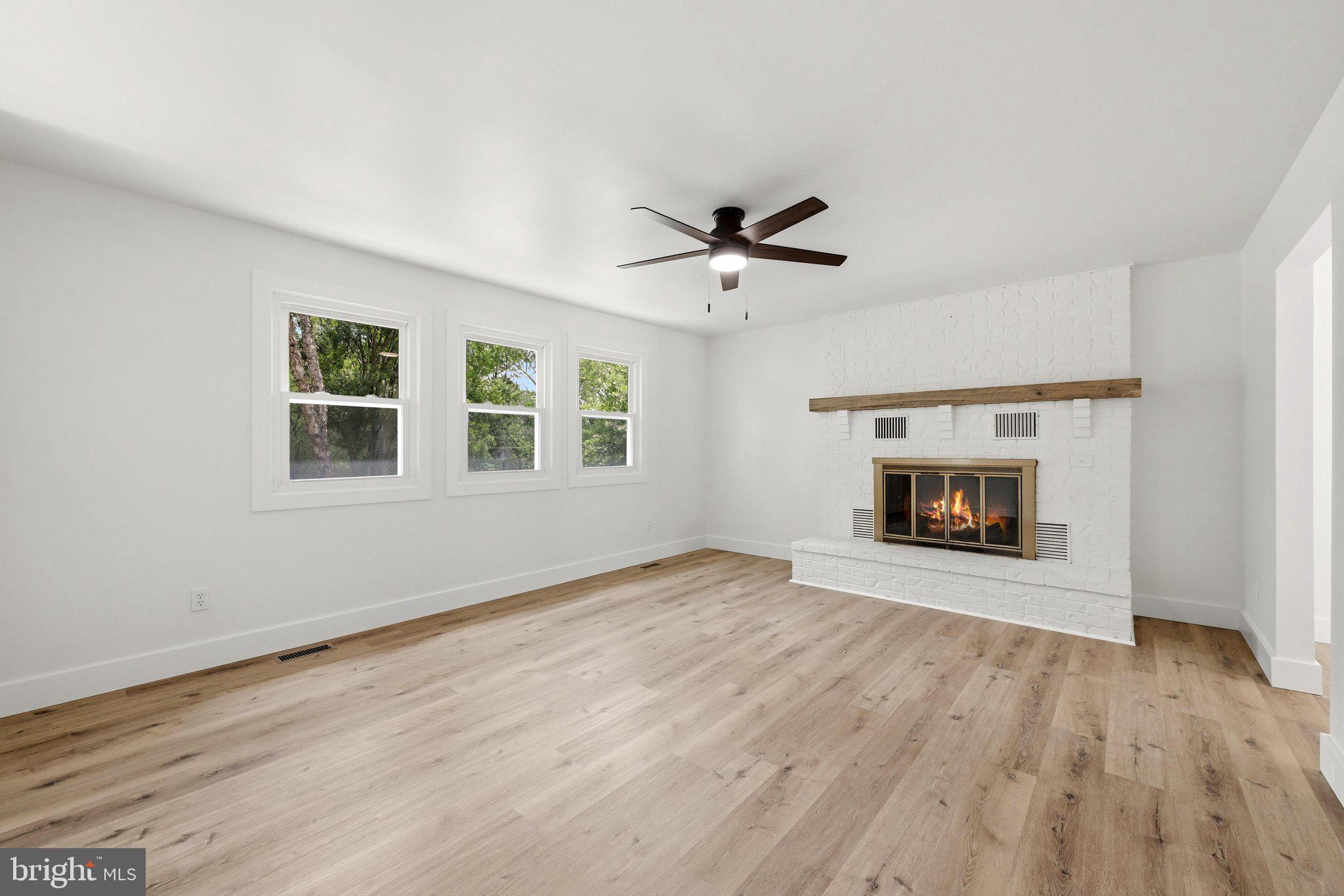 105 WYTHE AVENUE