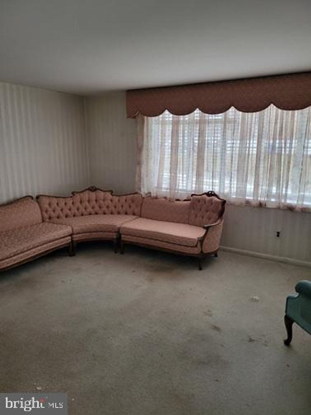 Photo of 227 Ridgefield Road, PHILADELPHIA, PA 19154 (MLS # PAPH2585928)