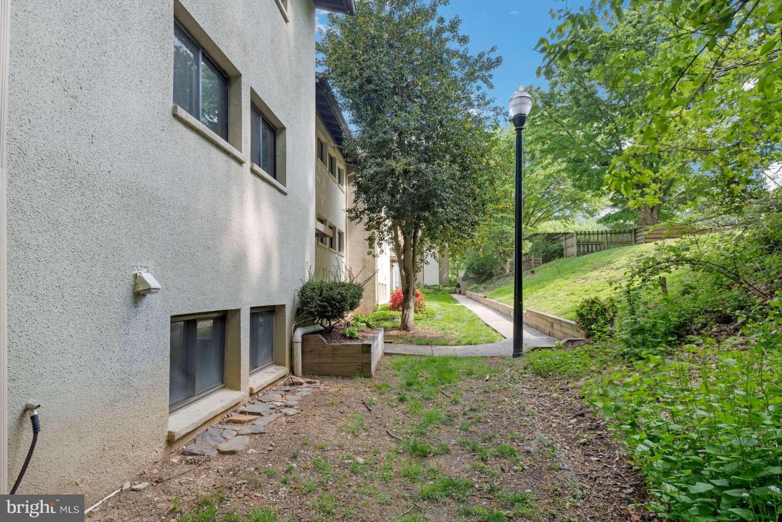 DEERING WOODS - Residential