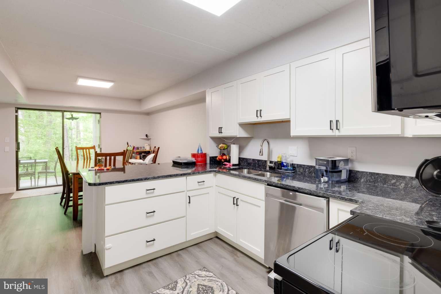 DEERING WOODS - Residential