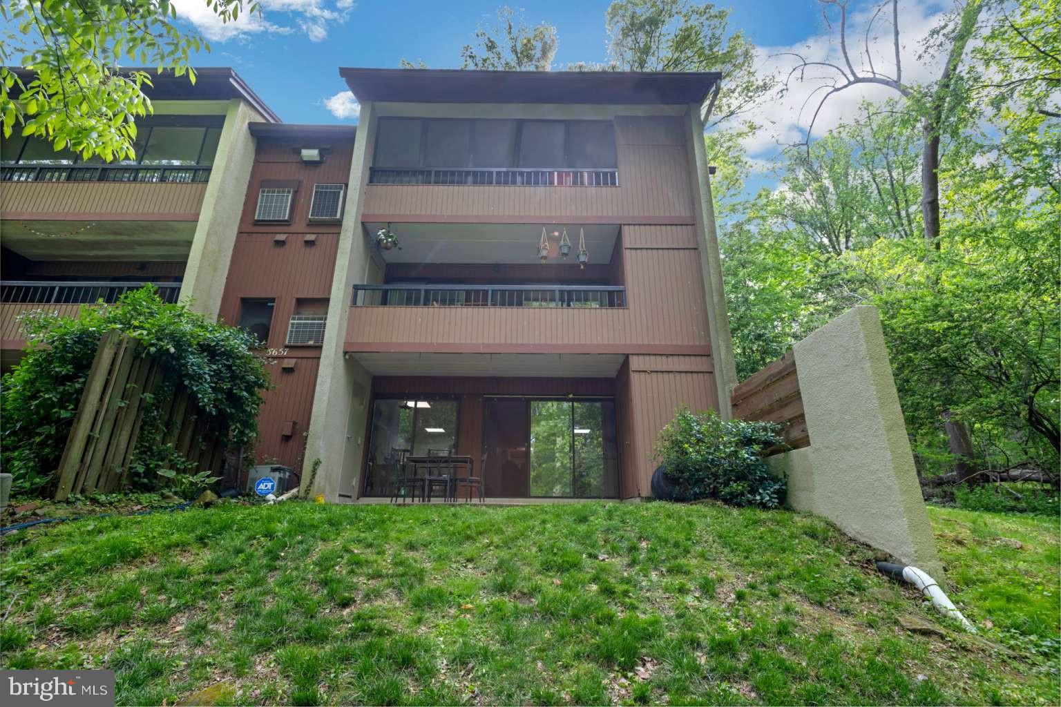 DEERING WOODS - Residential