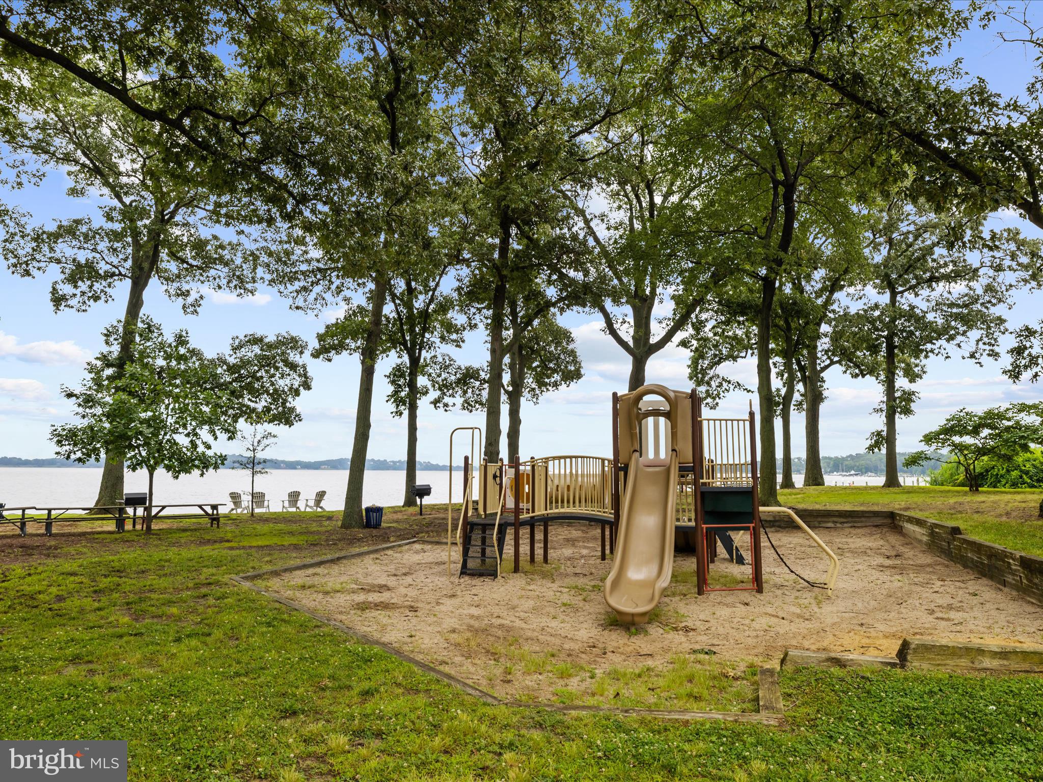 ULMSTEAD ESTATES - Residential