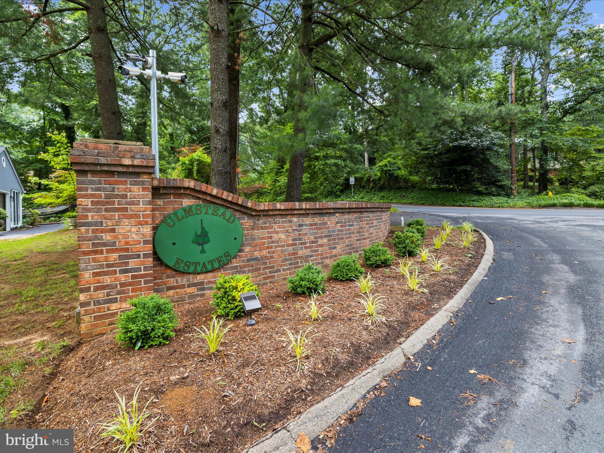 ULMSTEAD ESTATES - Residential