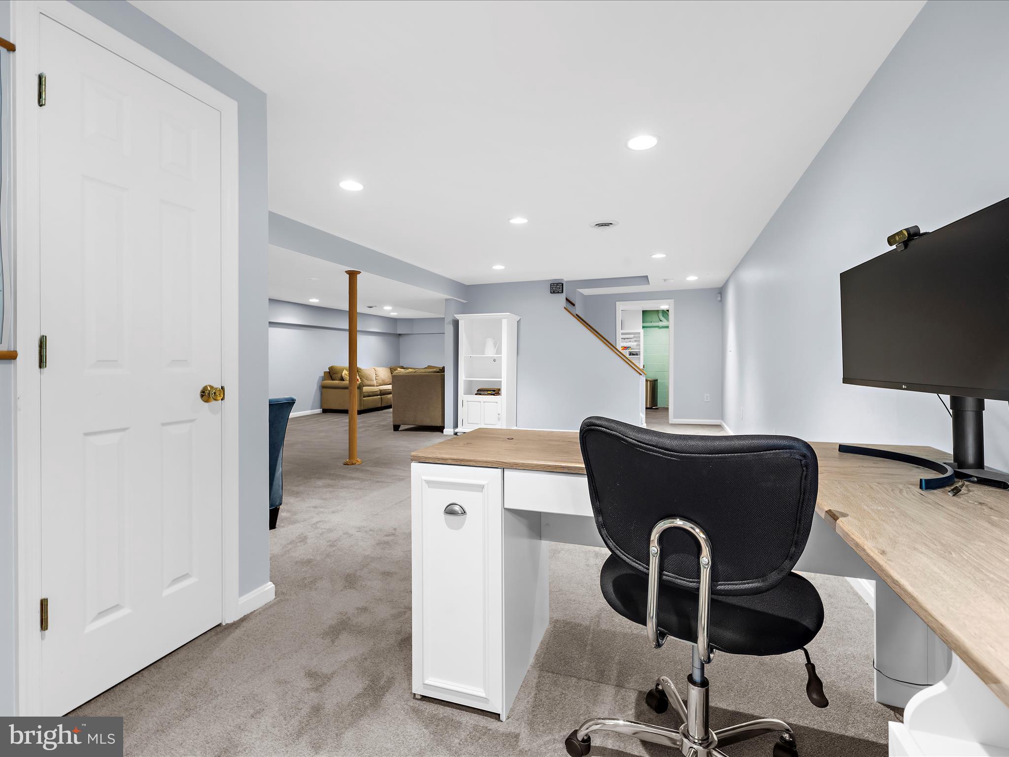 ULMSTEAD ESTATES - Residential